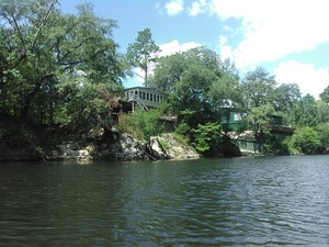 [Bye house 30.63721, -83.35697]