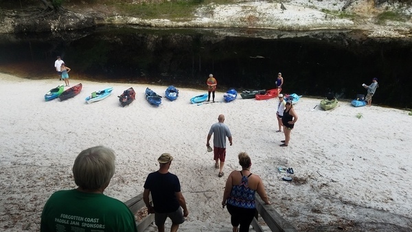 Assembling at the Suwannee River, 2017:05:20 10:14:29, 30.3620500, -82.8685700 --jsq for WWALS