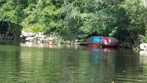 Float closeup, 30.58563, -83.261