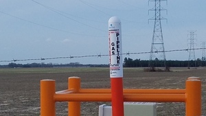 [Sabal Trail marker, 17:32:39, 30.4355709, -83.1800211]