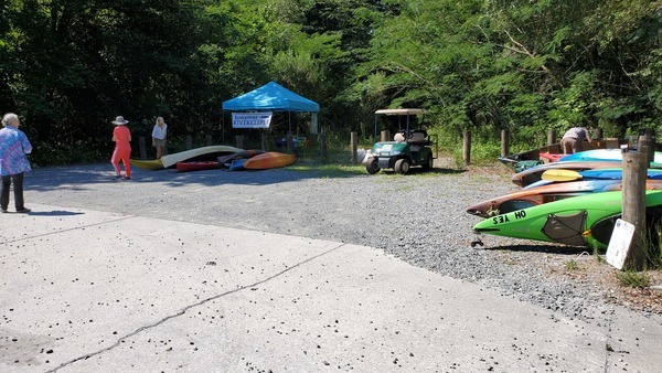 [Gretchen, Shirley, tent, golf cart, boats, 10:59:36, 30.851317, -83.347181]