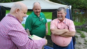 [Don Davis, Tim Carroll, Bill Slaughter, paddlers 08:25:44, 30.8471369, -83.3474575]