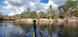 [Left (east) bank, 13:49:48, 30.5244432, -82.7278717]