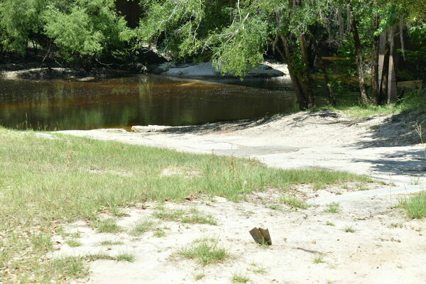 [Nankin Boat Ramp, Withlacoochee River @ Clyattville-Nankin Road]