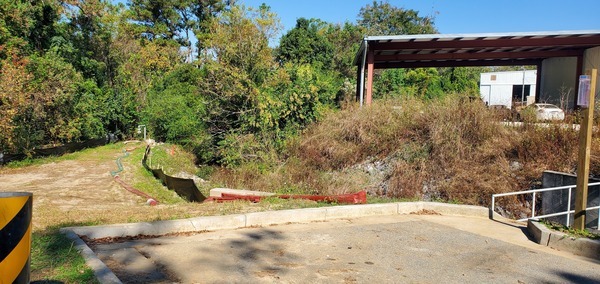 [Pipe at Baytree Road Trash Trap, 11:59:36, 30.8471175, -83.3290005]