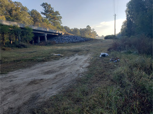 [Trash, Hagan Bridge Landing, Withlacoochee River @ GA 122 2022-11-03]