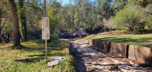 [Junk still at Langdale Park Boat Ramp, 12:31:23, 30.88758, -83.3237]