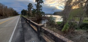 [Downstream @ Cherry Creek Road, 2023:02:12 17:53:58, 30.9095848, -83.2913540]