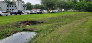 [Browns Canal by VPD HQ, 2023:05:23 15:50:08, 30.8358413, -83.2829765]