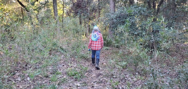 Walk this way, 17:15:43, 30.8554496, -82.2670041