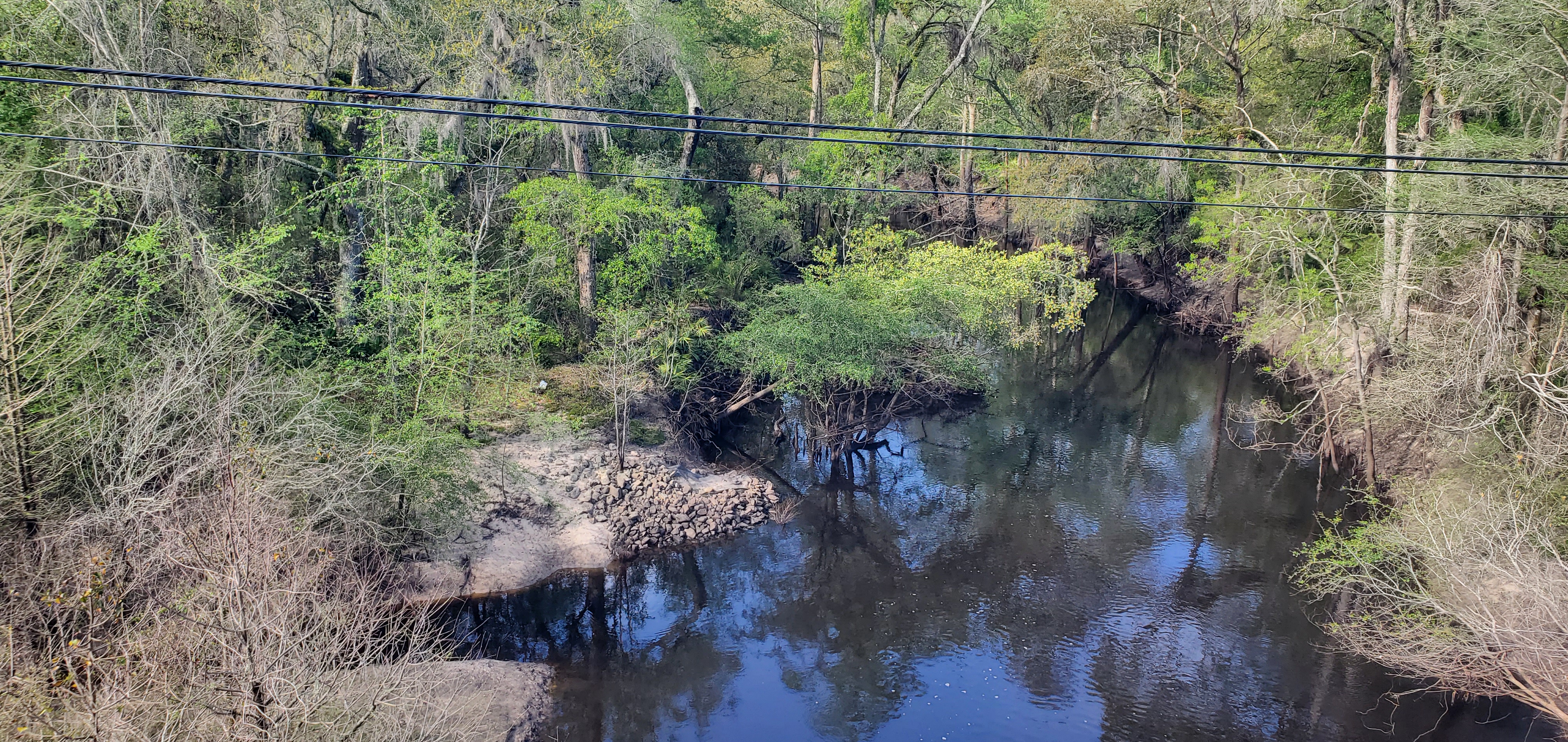 Zoom downstream, GA 133, Withlacoochee River, 10:26:05, 30.8498638, -83.3397469