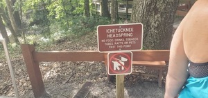 [Ichetucknee Headspring sign, 10:06:11, 29.9842082, -82.7620704]