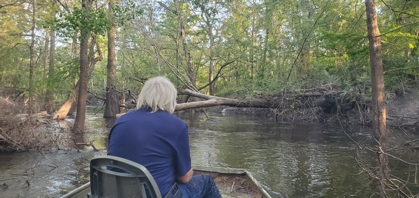 [A Deadfall we sawed last time: go left (towards right bank), 18:36:54, 30.8476243, -83.3429526]