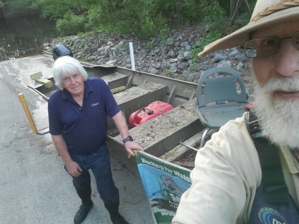 Selfie banners at Troupville Boat Ramp, 20:07:40, 30.8514469, -83.3473088
