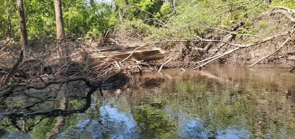 [Lost boat, 12:36:41, 30.8551453, -83.3304098]