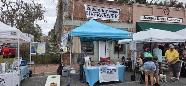 [WWALS Booth with Russ Tatum]