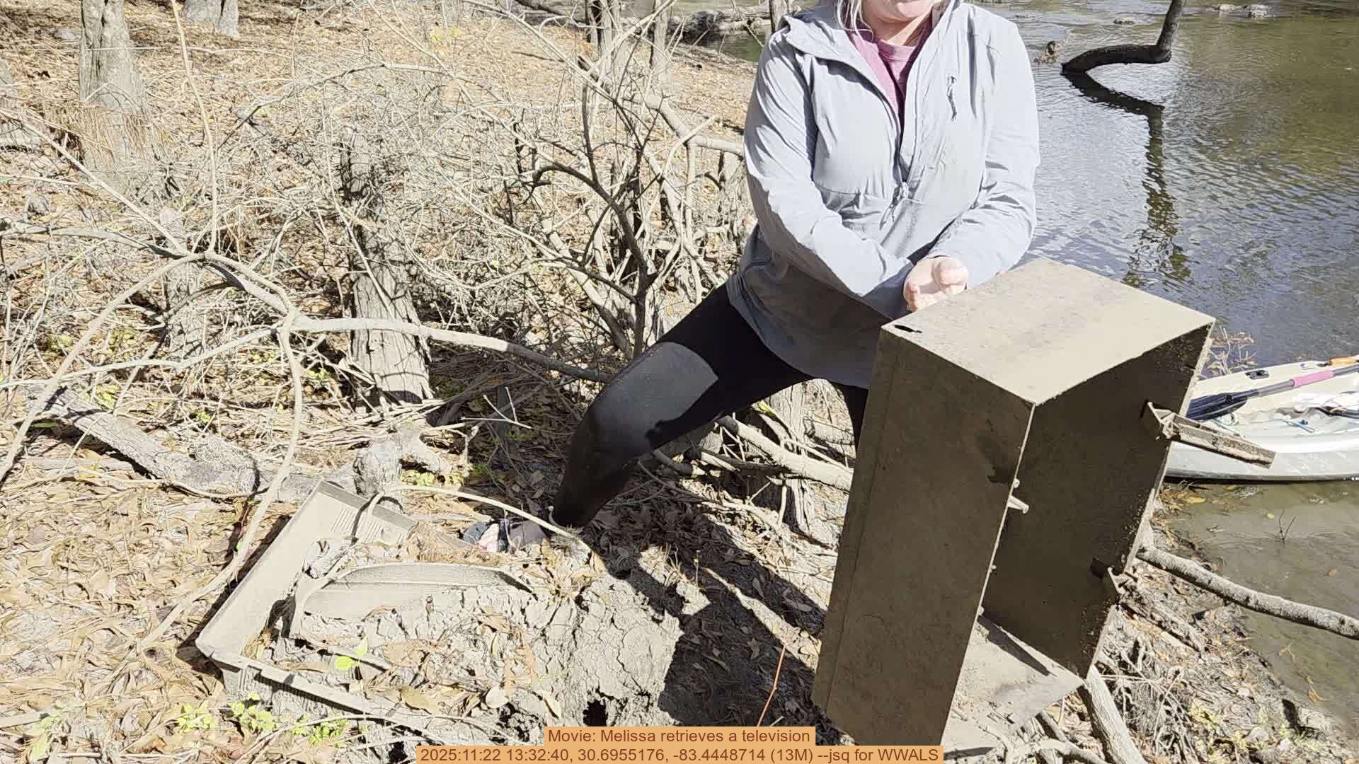 Movie: Melissa retrieves a television, 2025:11:22 13:32:40, 30.6955176, -83.4448714 (13M) --jsq for WWALS