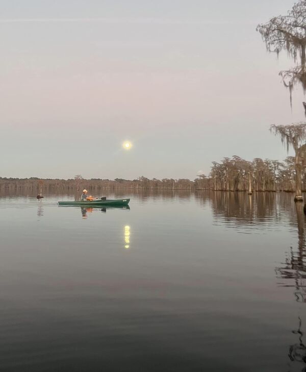 [Boats and the Full Cold Moon, Banks Lake, 2022-12-07 --Kimberly Godden Tanner]