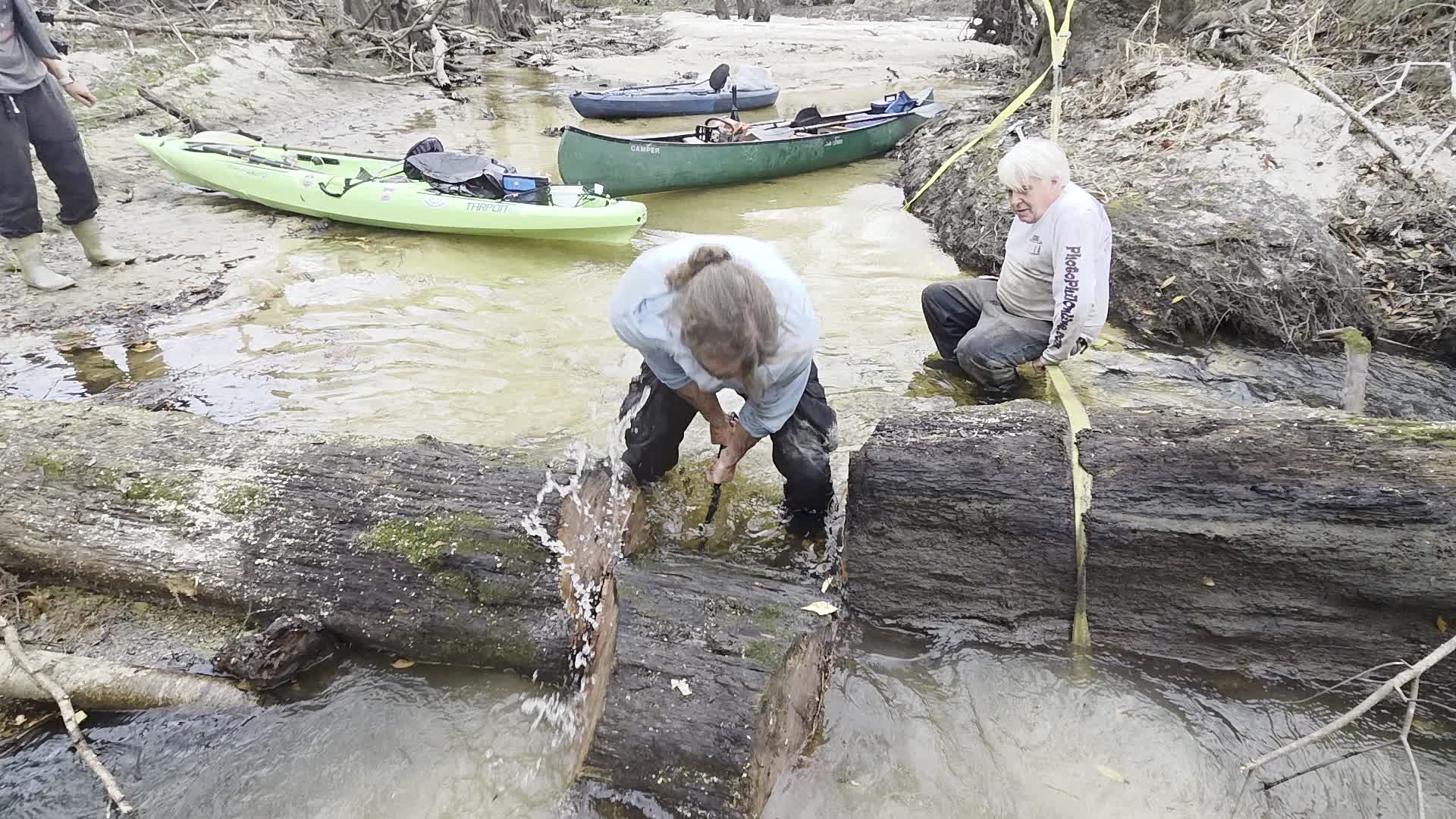 Movie: Big log almost loose, 2026:02:14 16:46:44, 30.8638799, -83.3209356 (5.3M)