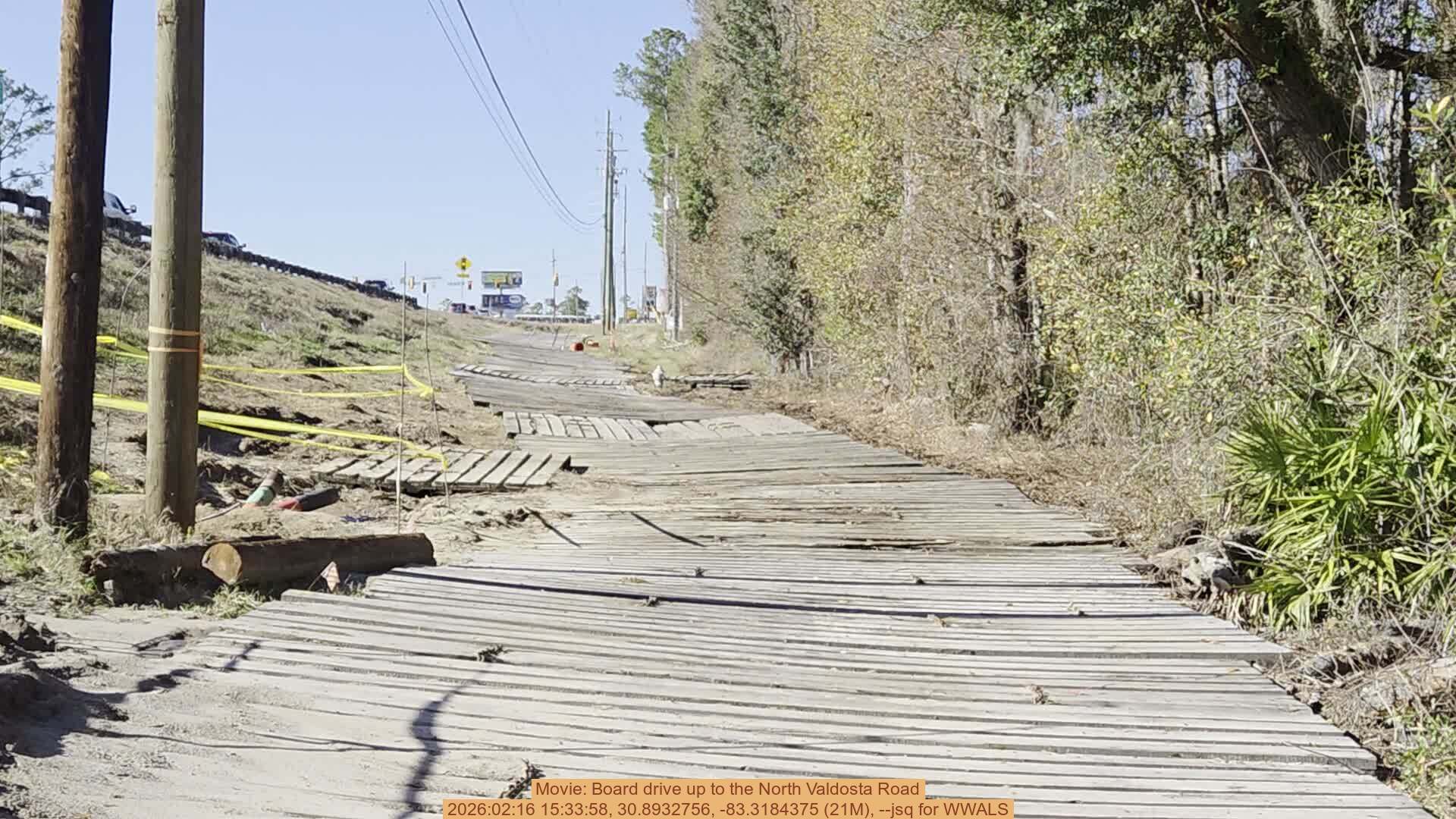 Movie: Board drive up to the North Valdosta Road, 2026:02:16 15:33:58, 30.8932756, -83.3184375 (21M), --jsq for WWALS