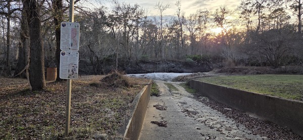[Langdale Park Boat Ramp, Withlacoochee River @ North Valdosta Road 2026-02-19 --jsq for WWALS]
