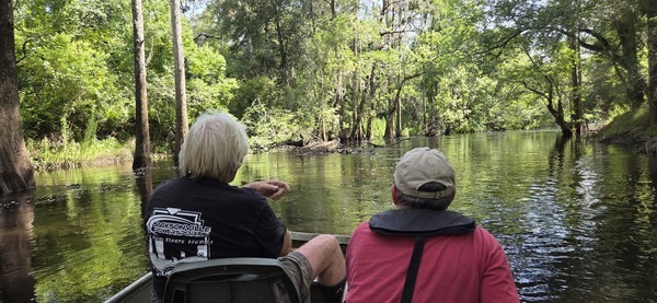 [Pontoon boat, 2026:06:07 10:53:51, 30.8549284, -83.3304512]