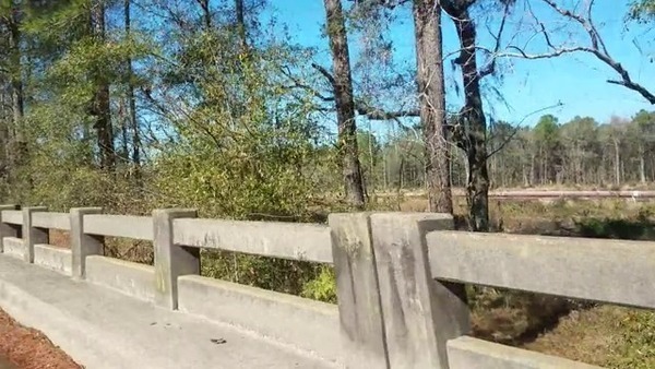 Red pipe, Okapilco Creek Middle Bridge, Sabal Trail,
