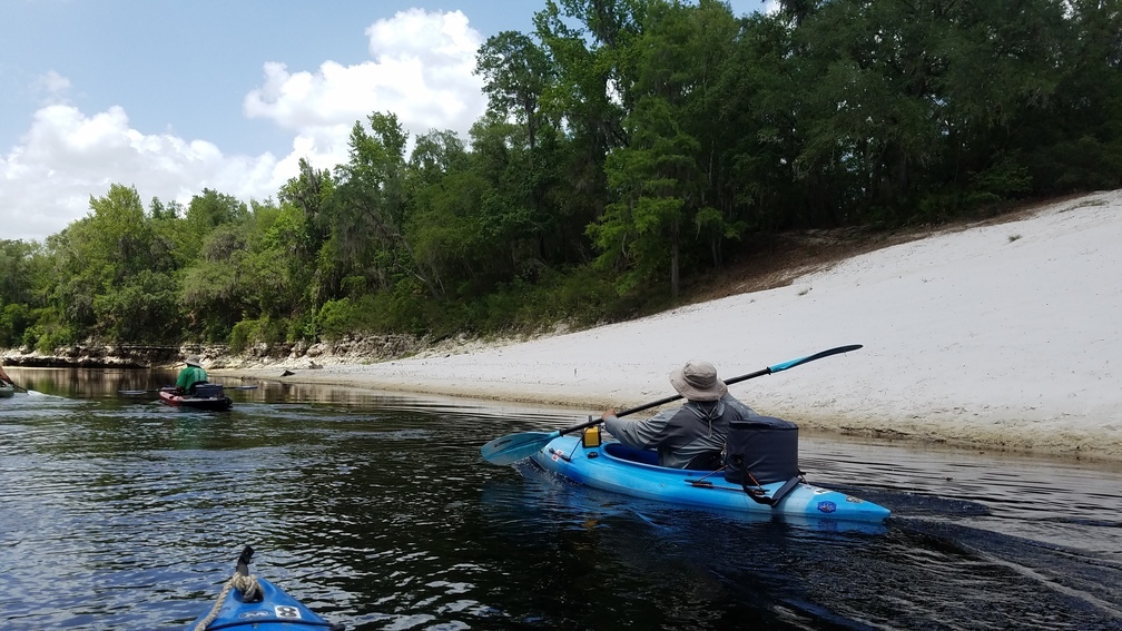 Sand or snow?, 2017:05:20 14:40:18, 30.3838158, -82.9153755 --jsq for WWALS