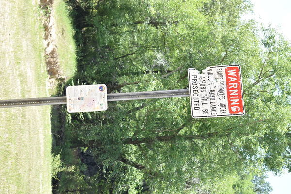 [Signs, Nankin Boat Ramp 2021-05-27]