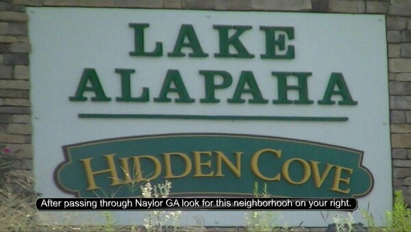 [Lake Alapaha Hidden Cove (Photo: April Huntley)]