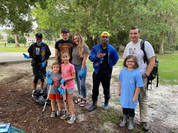 [Drexel Park Onemile Branch cleanup by Helen Crowley]