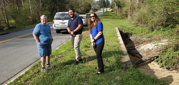 [Neighbor Jan Powell, City Engineer Benjamin O'Dowd, Stormwater Manager Angela Bray, Two Mile Branch @ Berkley Drive 2023-02-27]