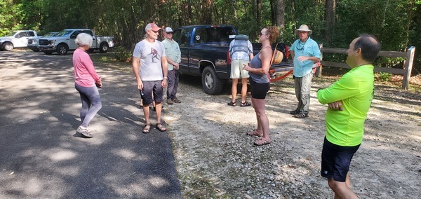 [Dennis Price ready to shuttle at the parking area, 09:14:25, 30.3529705, -82.6879375]