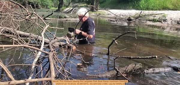 [Movie: Phil Hubbard sawing the Langdale Park Boat Ramp Upstream Deadfall, 2025:07:22 10:30:23, 30.8872473, -83.3241202 (13M) --jsq for WWALS]