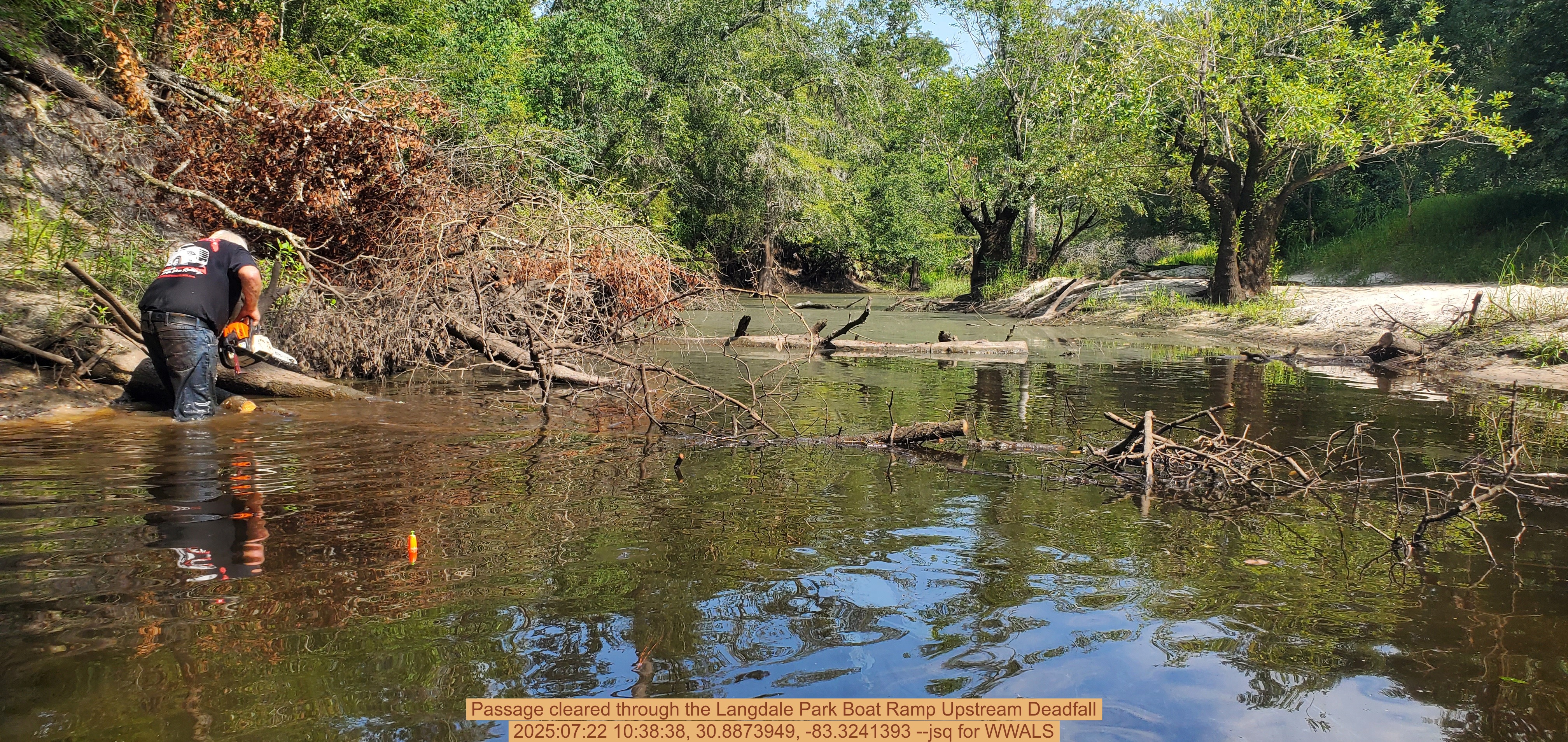 Passage cleared through the Langdale Park Boat Ramp Upstream Deadfall, 2025:07:22 10:38:38, 30.8873949, -83.3241393 --jsq for WWALS