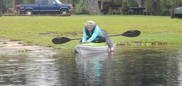 [Gretchen trying out her new kayak, 2025-08-23 --jsq for WWALS]