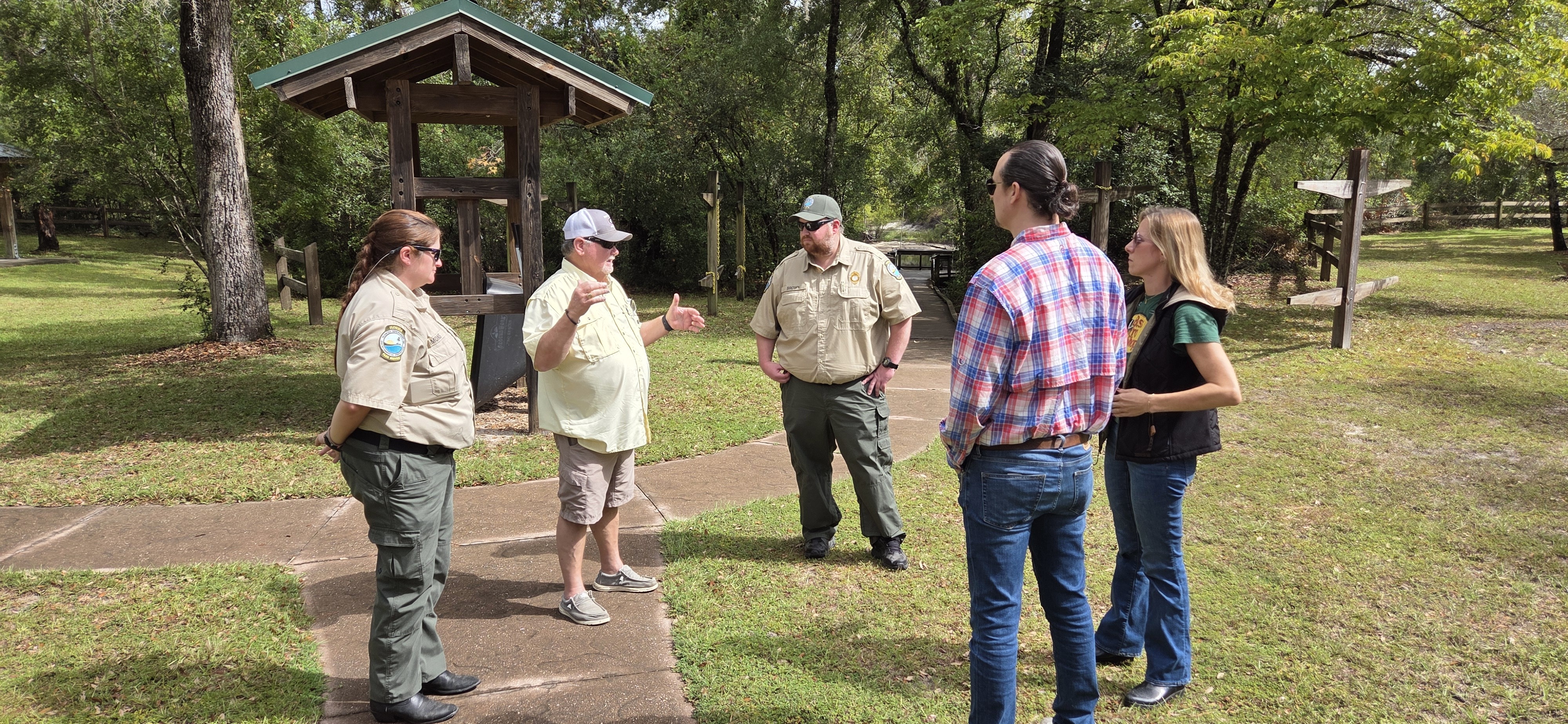 Bill Slaughter explaining boardwalks at Troupville, 2025:09:27 11:30:51, 30.0348577, -83.0193521