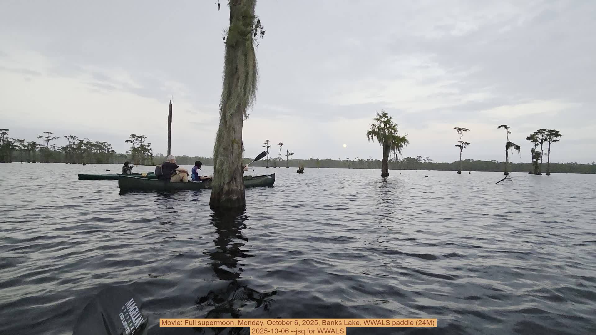 Movie: Full supermoon, Monday, October 6, 2025, Banks Lake, WWALS paddle (24M), 2025-10-06 --jsq for WWALS