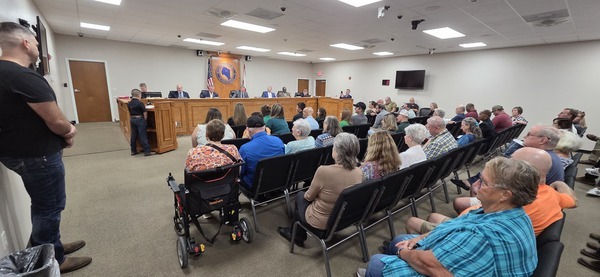 [Several children spoke about 4-H (Linda Dicker in blue lower right), 2025-10-07 by jsq for WWALS]