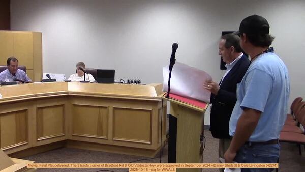 [Movie: Final Plat delivered. The 3 tracts corner of Bradford Rd & Old Valdosta Hwy were approved in September 2024 --Danny Studstill & Cole Livingston (422M), 2025-10-16 --jsq for WWALS]