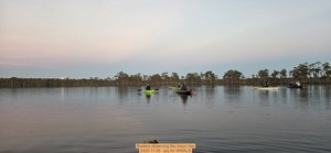 [Boaters observing the moon rise, 2025-11-05 --jsq for WWALS]
