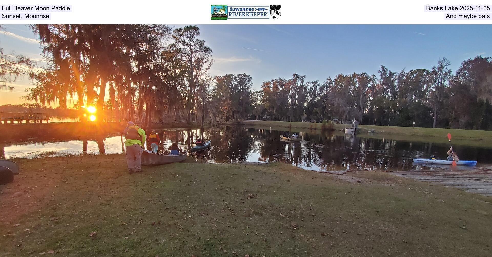[Full Beaver Moon Paddle, Banks Lake 2025-11-05, Sunset, Moonrise, and maybe bats]