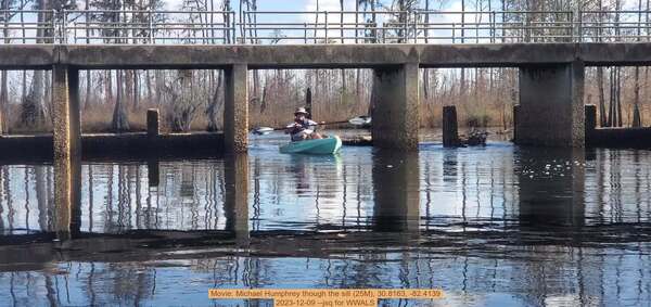 [Movie: Michael Humphrey though the sill (25M), 30.8163, -82.4139, 2023-12-09 --jsq for WWALS]