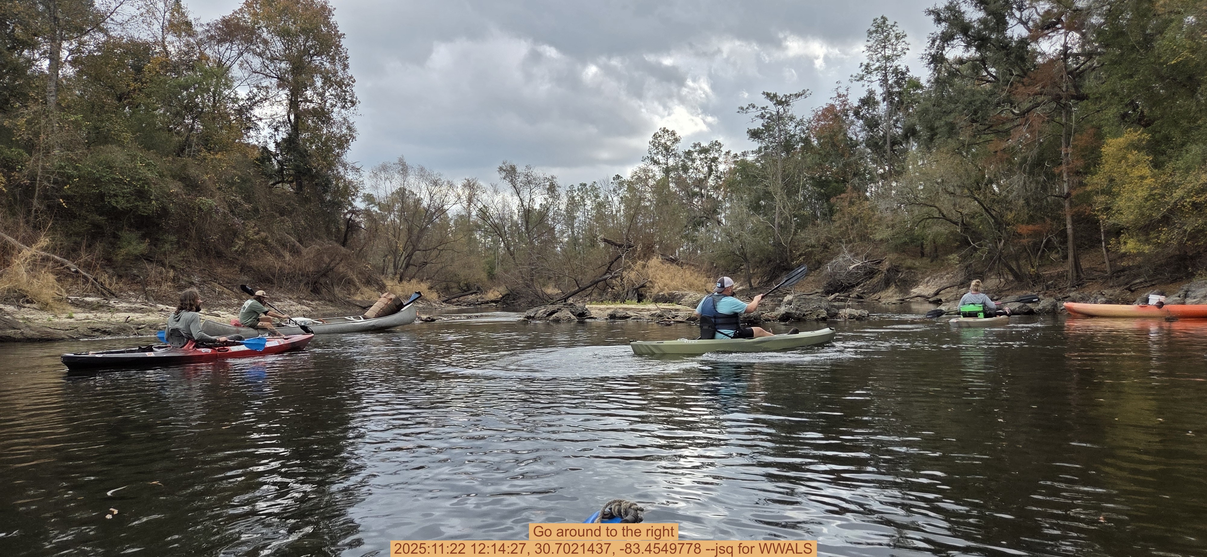 Go around to the right, 2025:11:22 12:14:27, 30.7021437, -83.4549778 --jsq for WWALS