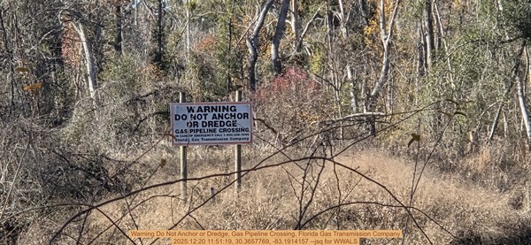 [Warning Do Not Anchor or Dredge, Gas Pipeline Crossing, Florida Gas Transmission Company, 2025:12:20 11:51:19, 30.3657769, -83.1914157 --jsq for WWALS]