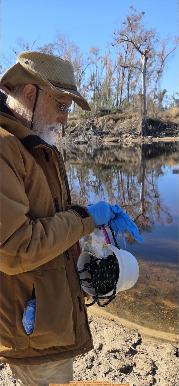 Wear gloves when sampling water quality, 2025:12:20 11:56:20, 30.3657445, -83.1915775 --Merrillee Malwitz-Jipson for WWALS