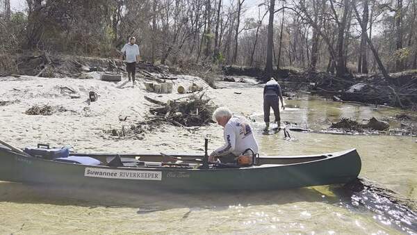 Movie: Sorting saws on Sugar Creek just above the Withlacoochee River, 2026:02:14 14:36:28, 30.8642261, -83.3200575 (16M)