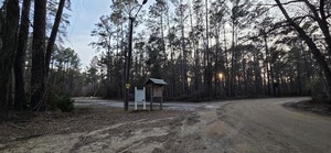 [Kiosk, Langdale Park Boat Ramp, Withlacoochee River @ North Valdosta Road 2026-02-19 --jsq for WWALS]