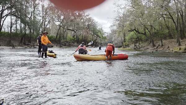 [Movie: Chairman sailed through, Phil directing traffic, Tish Hall, 2026:03:07 10:08:09, 30.8456929, -83.3516150 (26M) --jsq for WWALS]