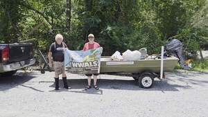 [Movie: Banners back at Troupville Boat Ramp, 2026:06:07 13:50:56, 30.8514120, -83.3469189 (27M)]